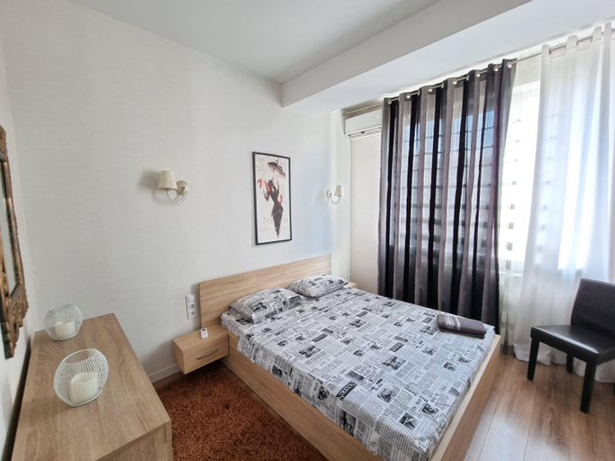 5, Modern and Grand Apartment at Lev Tolstoi with 2 rooms and living, Chisinau