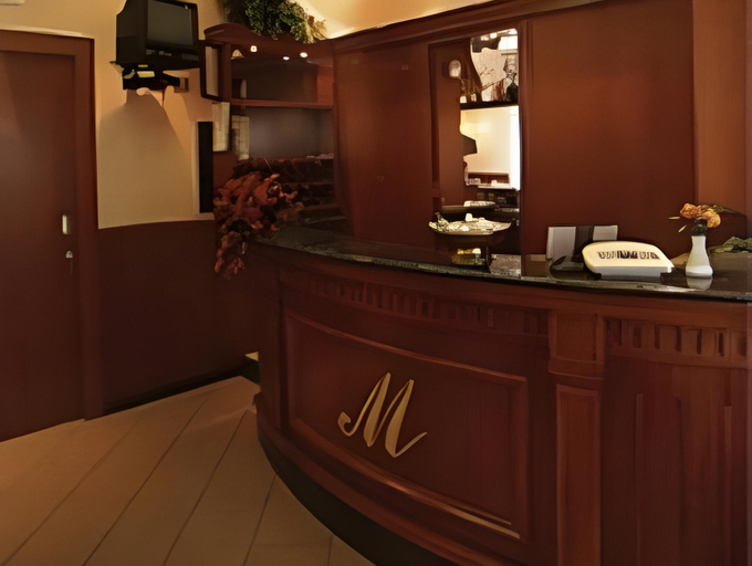 Others 5, Hotel La Maddalena, Reggio Nell'Emilia