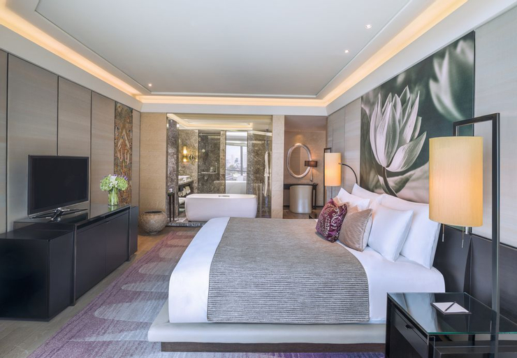 Bedroom 3, Siam Kempinski Hotel Bangkok, Ratchathewi