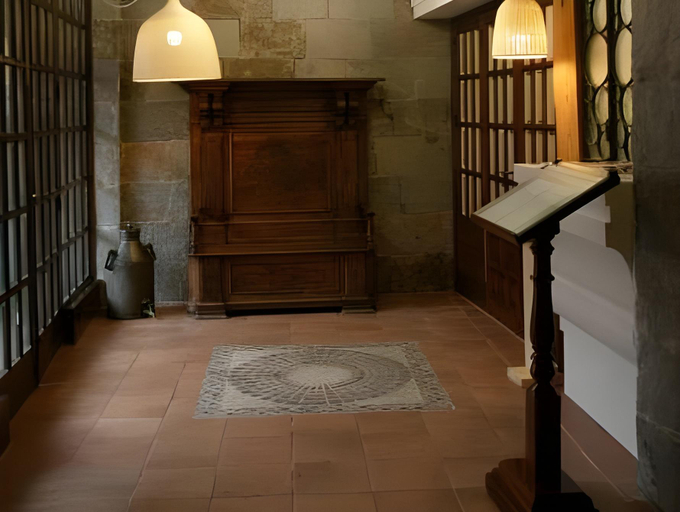 Others 2, Hostal San Francisco, Segovia