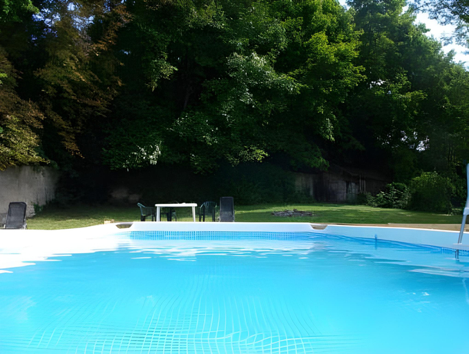 Others 5, Gite Allier, Allier