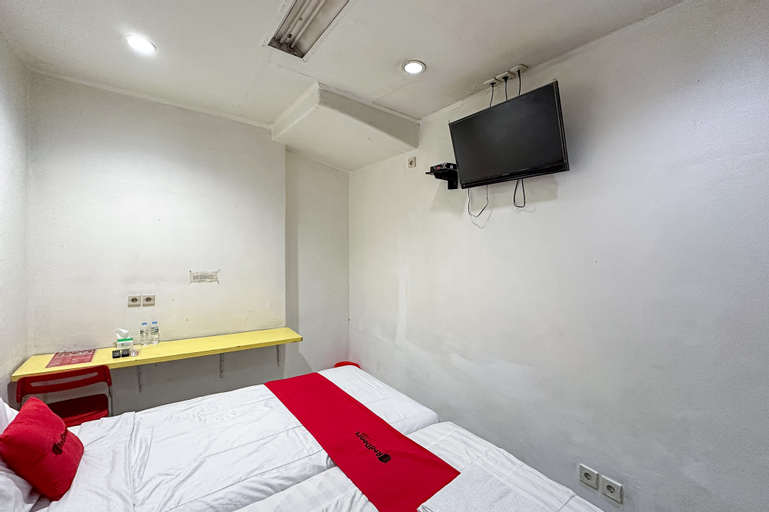 Bedroom 18