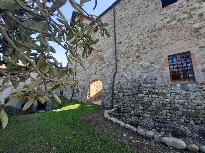 Others 3, Castello di Montefiridolfi, Florence