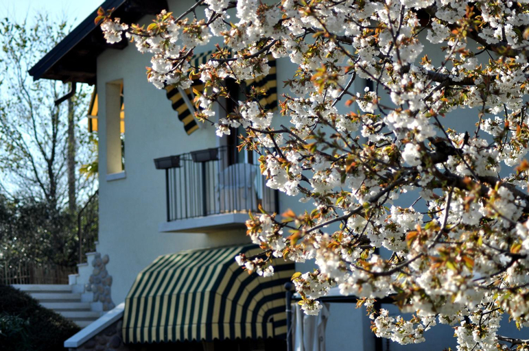 Exterior & Views 1, Agriturismo & Agricamping Serena, Verona