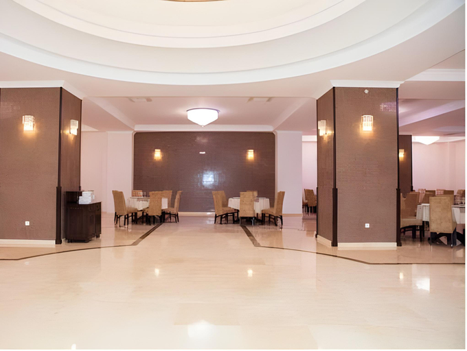 Food & Drinks 4, Albert Hotel, Ploiesti