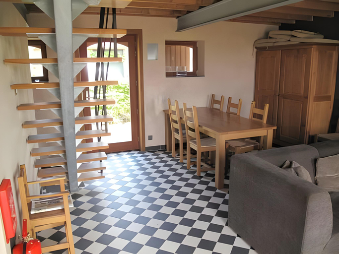 Others 3, Het Zwaluwnest, West-Vlaanderen