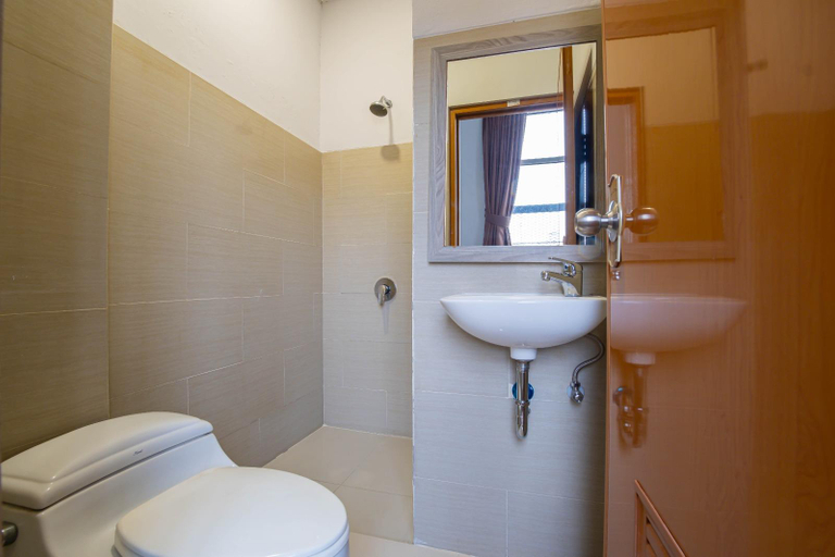 Bathroom 5