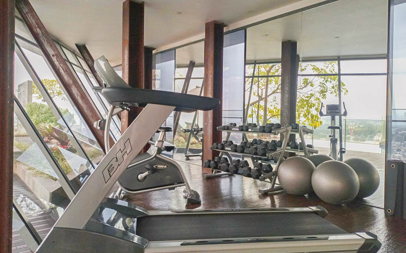 Exterior & Views 2, Cozy and Warm Studio Room at Uttara The Icon Apartment By Travelio, Sleman