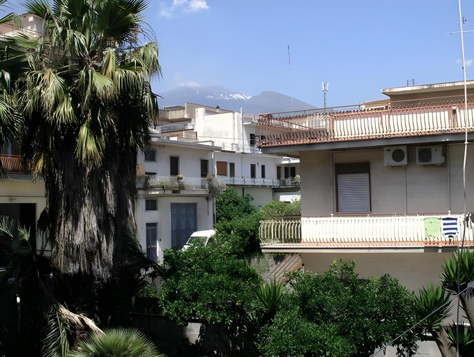 Others 3, A Casa Olimpia Giarre tra Taormina, Etna e Catania, Catania