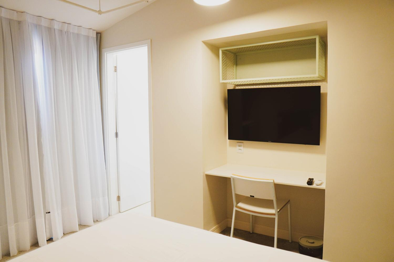 Bedroom 12