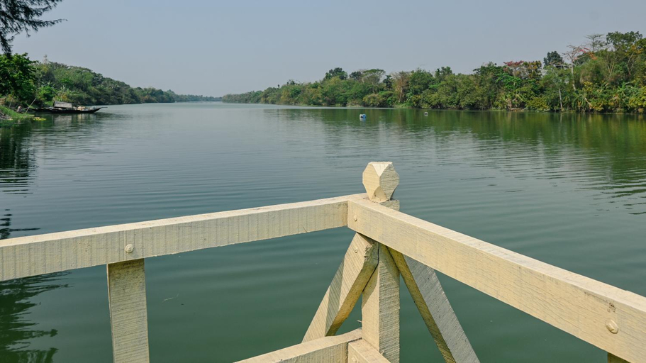 Others 3, Damodar River Retreat, Uluberia, Haora