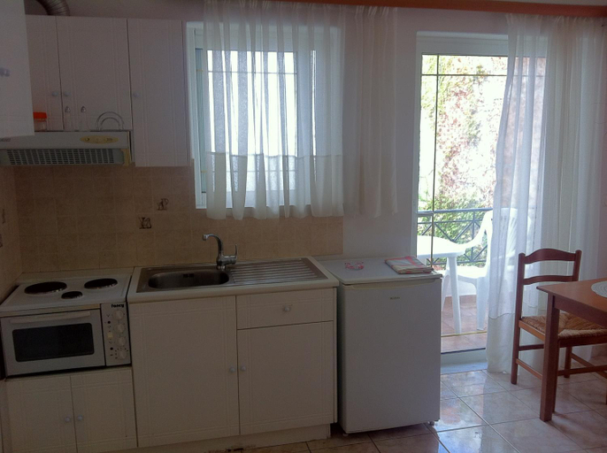 Others 5, Agalos Studios, Central Greece