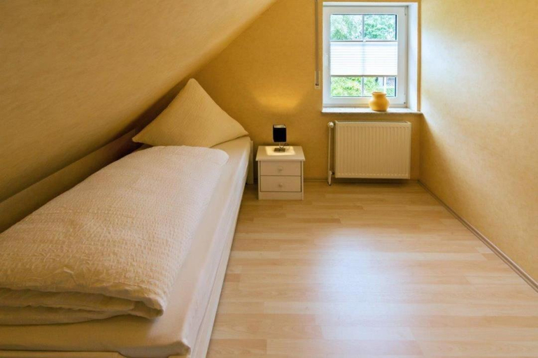 Others 5, Waterkant Comfortable holiday residence, Aurich