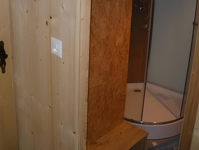 Bathroom 4, La Maison des Fees, Saint-Maurice