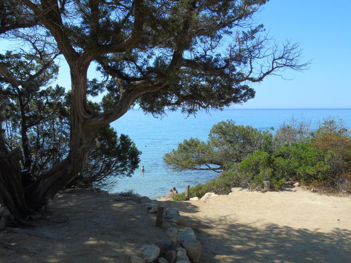 Others 5, Villa Graziosa, Cagliari