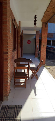 Others 4, HOSTEL NATIVOS, Linhares