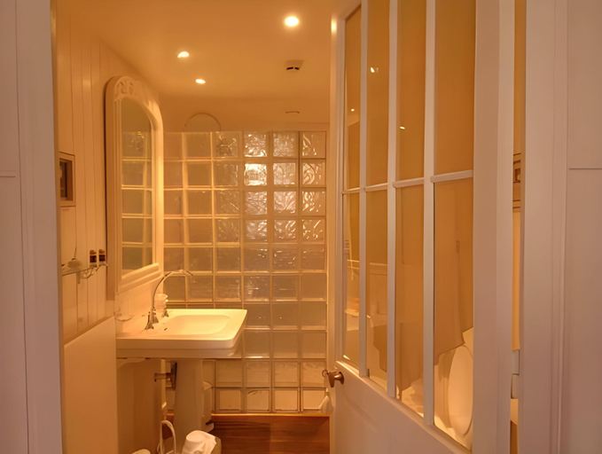 Bathroom 4, Guesthouse Domaine du Chalet, Marne