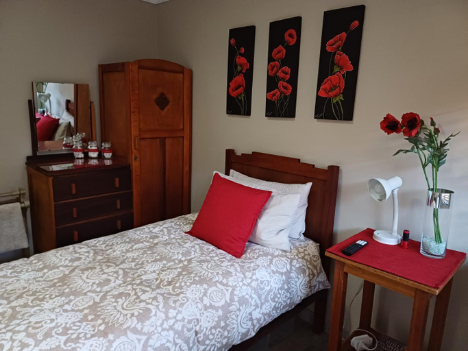 Others 3, Tuiskoms & Toeka Guesthouse, Dr Kenneth Kaunda