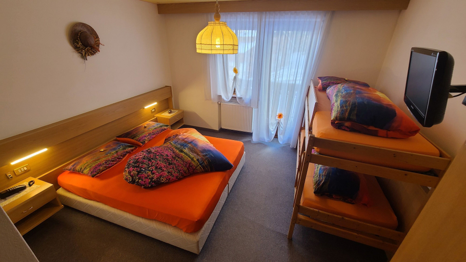 Bedroom 3, Hotel Garnì Ongaro, Belluno