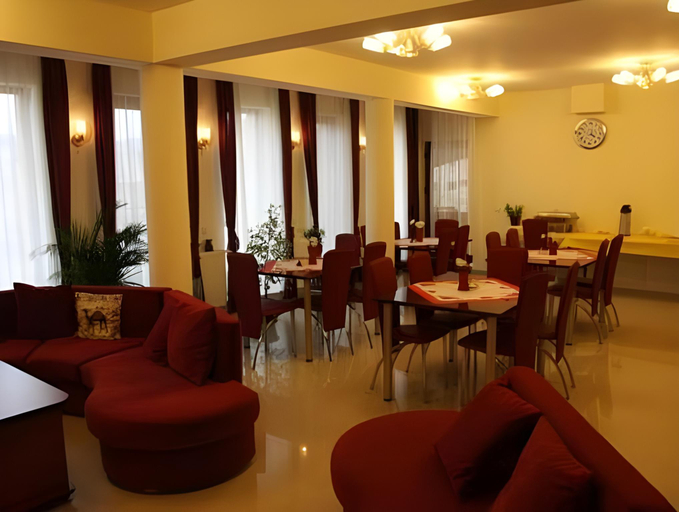 Food & Drinks, Pensiunea Maria , Floresti, Floresti