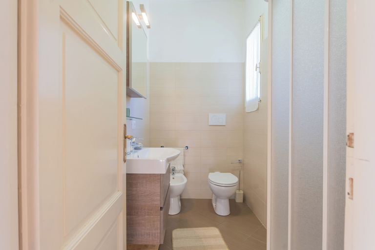 Bathroom 4, Villa Ida by Rent all Como, Como