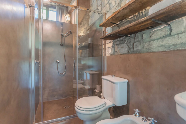 Bathroom 4, The Writer's Nest by Rent all Como, Como
