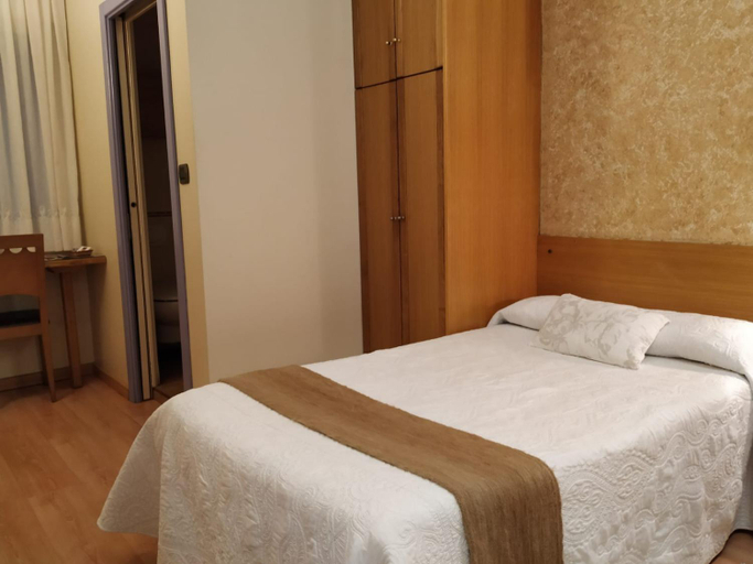 Bedroom 4, Melida Ostatua, Vizcaya