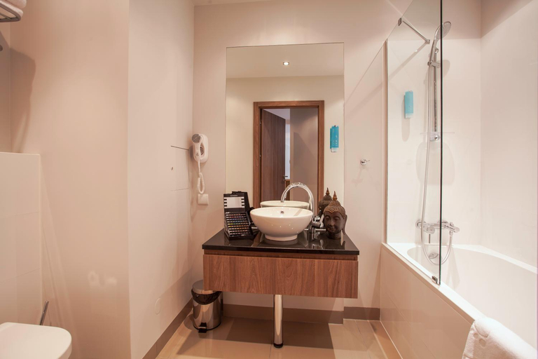 Bathroom 3, Oxygen Residence, Warsaw