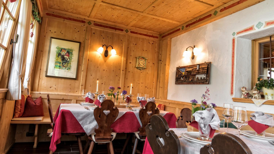 Food & Drinks 3, La Ucia by Fana Ladina, Bolzano