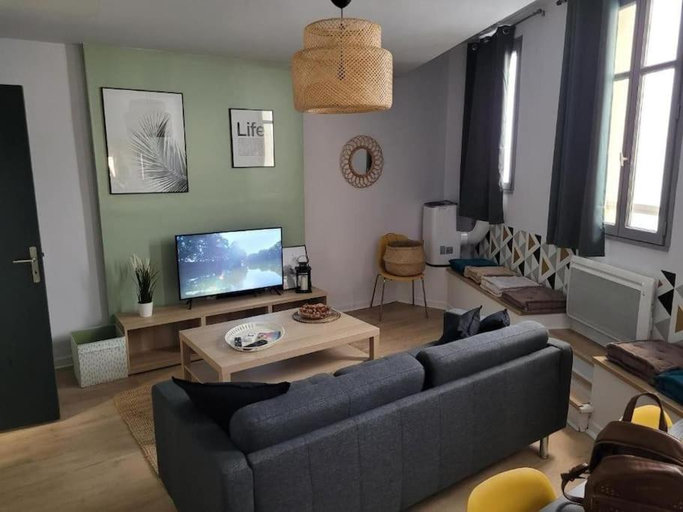 Others 3, Le Carnot hyper centre, Vaucluse