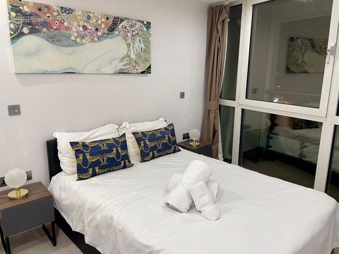 Bedroom 2, Gunwharf Quays Apartments, Portsmouth