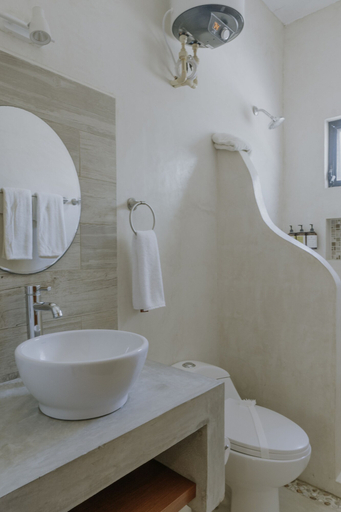 Bathroom 3, Hotel Aurora, Lázaro Cárdenas
