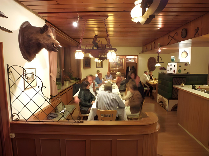 Food & Drinks 4, Hotel B&B Steinasage, Waldshut