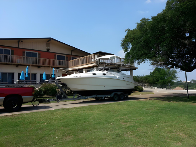 Lodge At Turkey Cove, Comal