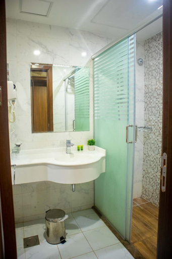 Bathroom 5, EMAAR INTERNATIONAL, Makkah