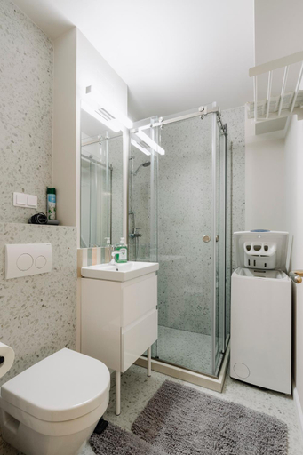 Bathroom 3, Cool Opera Apartments, Cluj-napoca