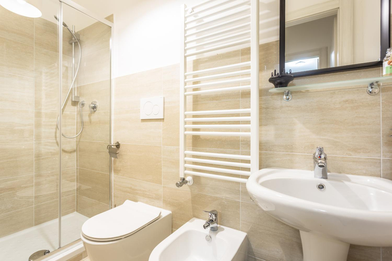 Bathroom 4, Ethnos Relais Vaticano, Roma