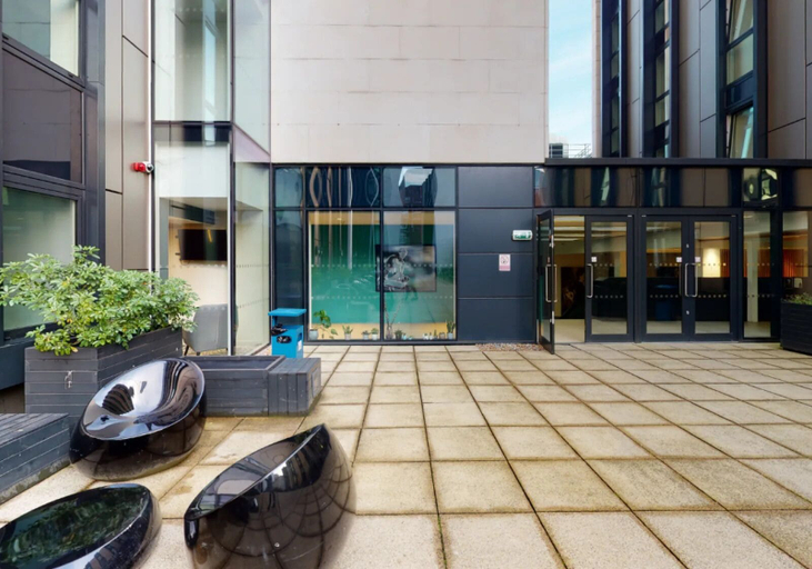 Exterior & Views 2, Hammersmith, London