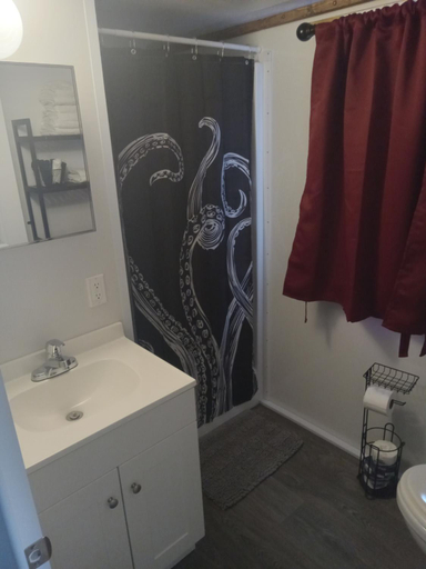 Bathroom, Treasure Harbor, Monroe