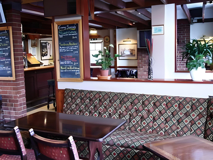Others 3, Lion and Fiddle, Wiltshire