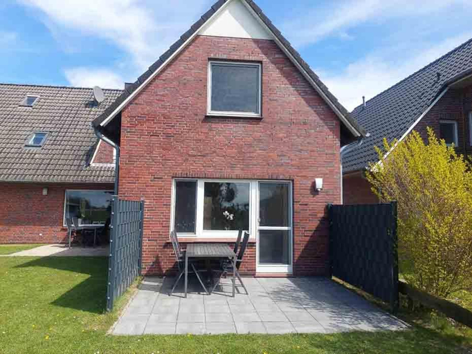 Others 3, Haus Schwalbennest, Wittmund