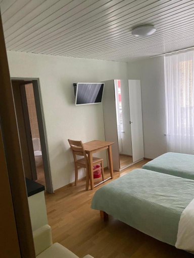 Studios with Kitchenette, Arlesheim