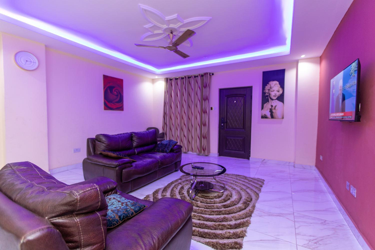 Others 4, Washington Apartments - Accra, Accra