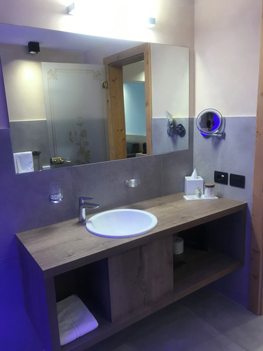 Bathroom 5, Hotel Arkadia - Adults Only, Bolzano