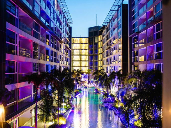 Exterior & Views 2, Azure Hotel Pattaya, Pattaya