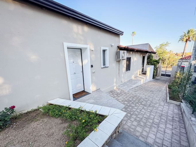 Exterior & Views, Giandra Rooms and Garden, Messina