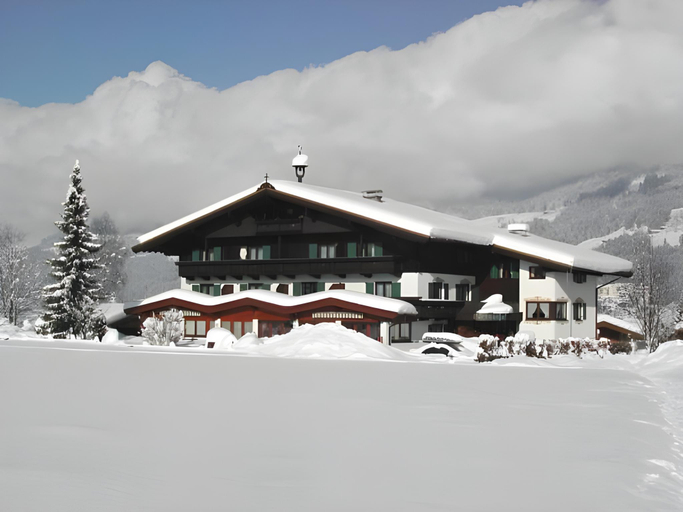 Others 4, Fruhstuckspension Tannenhof, Kitzbühel