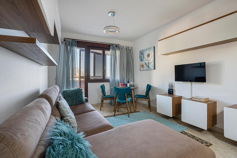 Others 5, Apartment Anatolia of Becici
