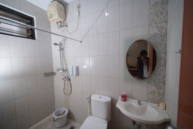 Bathroom 3, Sachi House Bogor, Bogor