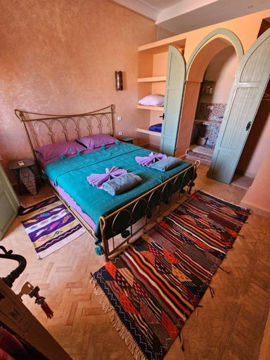 Bedroom 16